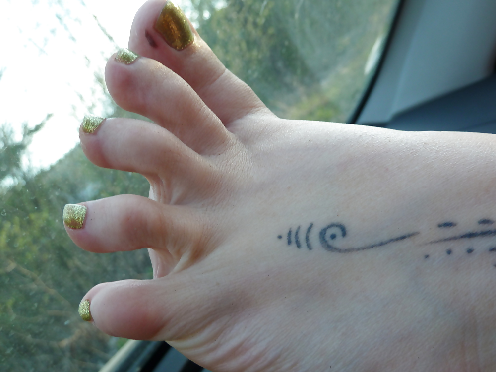 Sex babysitter feet !!! image