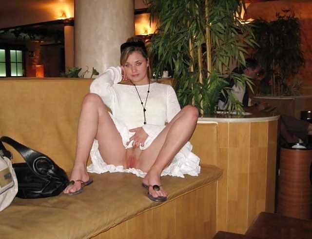 Sex No Bottom Girls 9 image