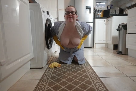 maid cleaning         