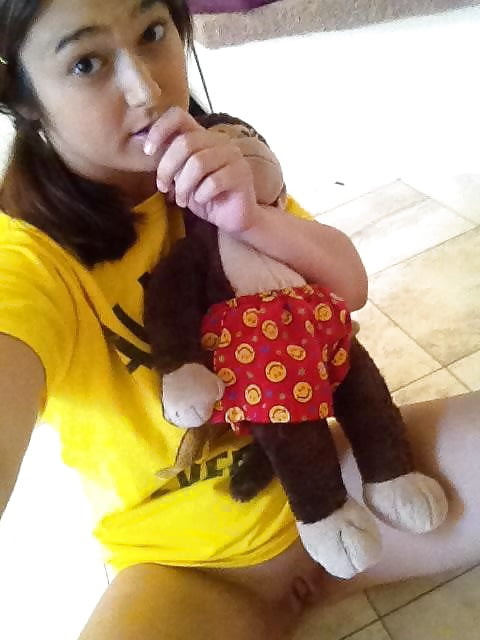 Sex Cute Teen aka BabyBearAttack Selfies image