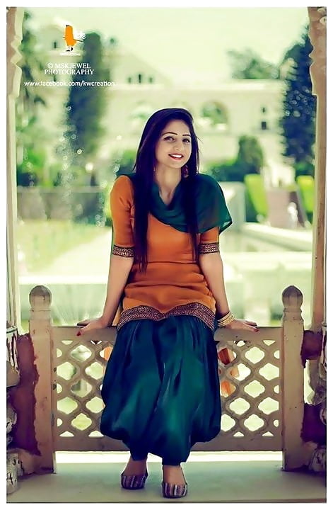 Sex AMATEUR INDIAN BABE image