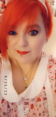 raven plays dress up         