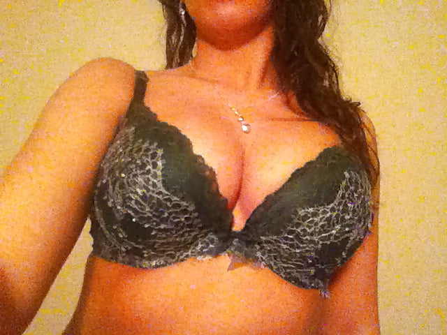 Sex Sexy Slut Leslie Vancamp image