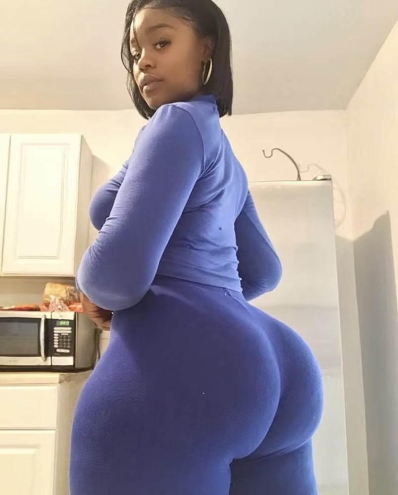 Thick azz booty