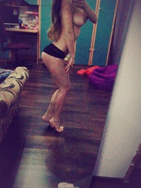 Sex Amateur Sexy Selfies image