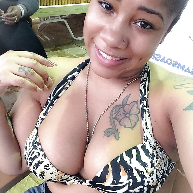 Sex Thick Latinas image