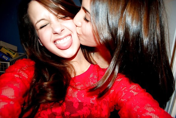 Sex Anna goes on holidays image