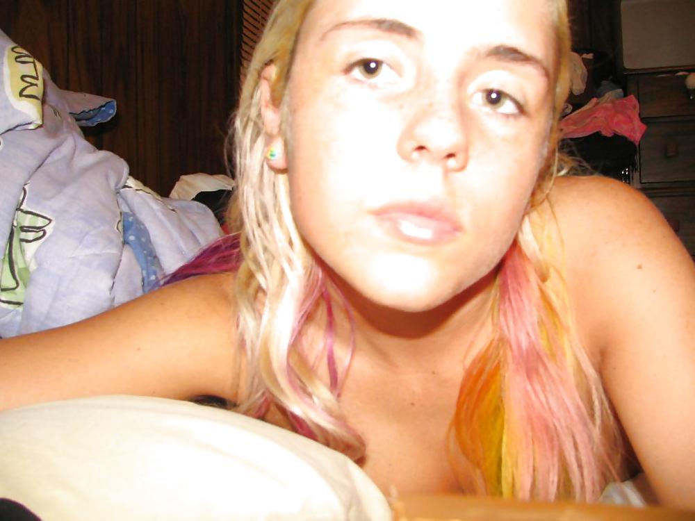 Sex BLONDE TEEN POSING image