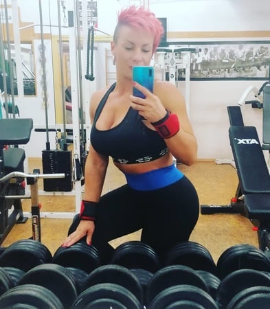 serbian fitness milfs ready for cum         