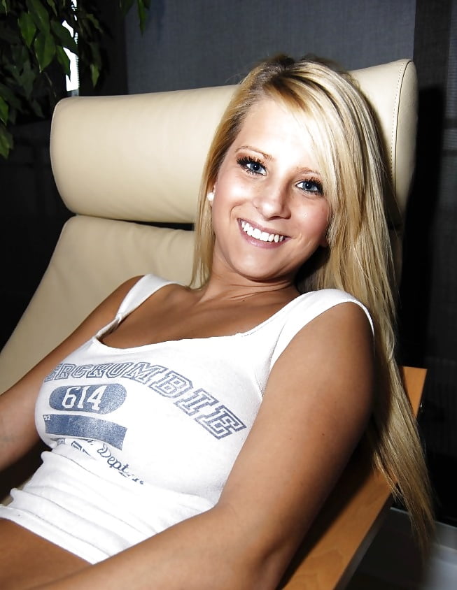 Sex Blonde Slut Jenna image