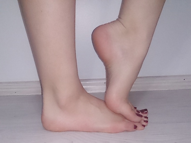 Sex 19 years old teen turkish feet model beril ayak image