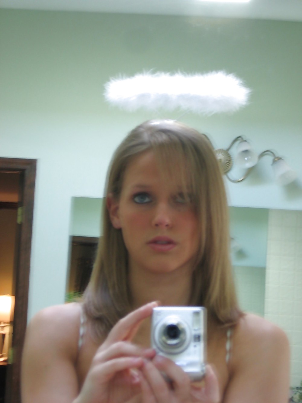 Sex Pretty Amateur Blonde 8 image