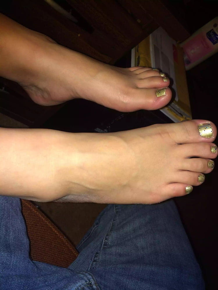 Girlfriend sexy feet - 65 Pics 