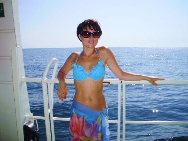 Milfs and Matures on cruise boat - 123 Photos 