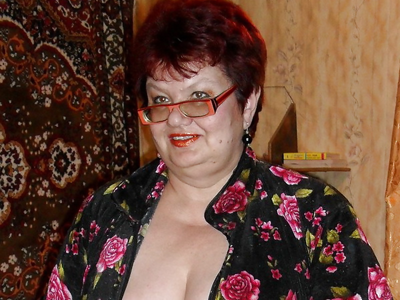 Sex Russian Sexy Busty Granny! Amateur! image