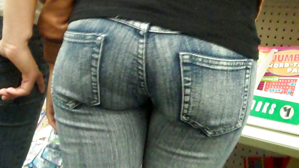 Sex Come see her ass in butt tight jeans image