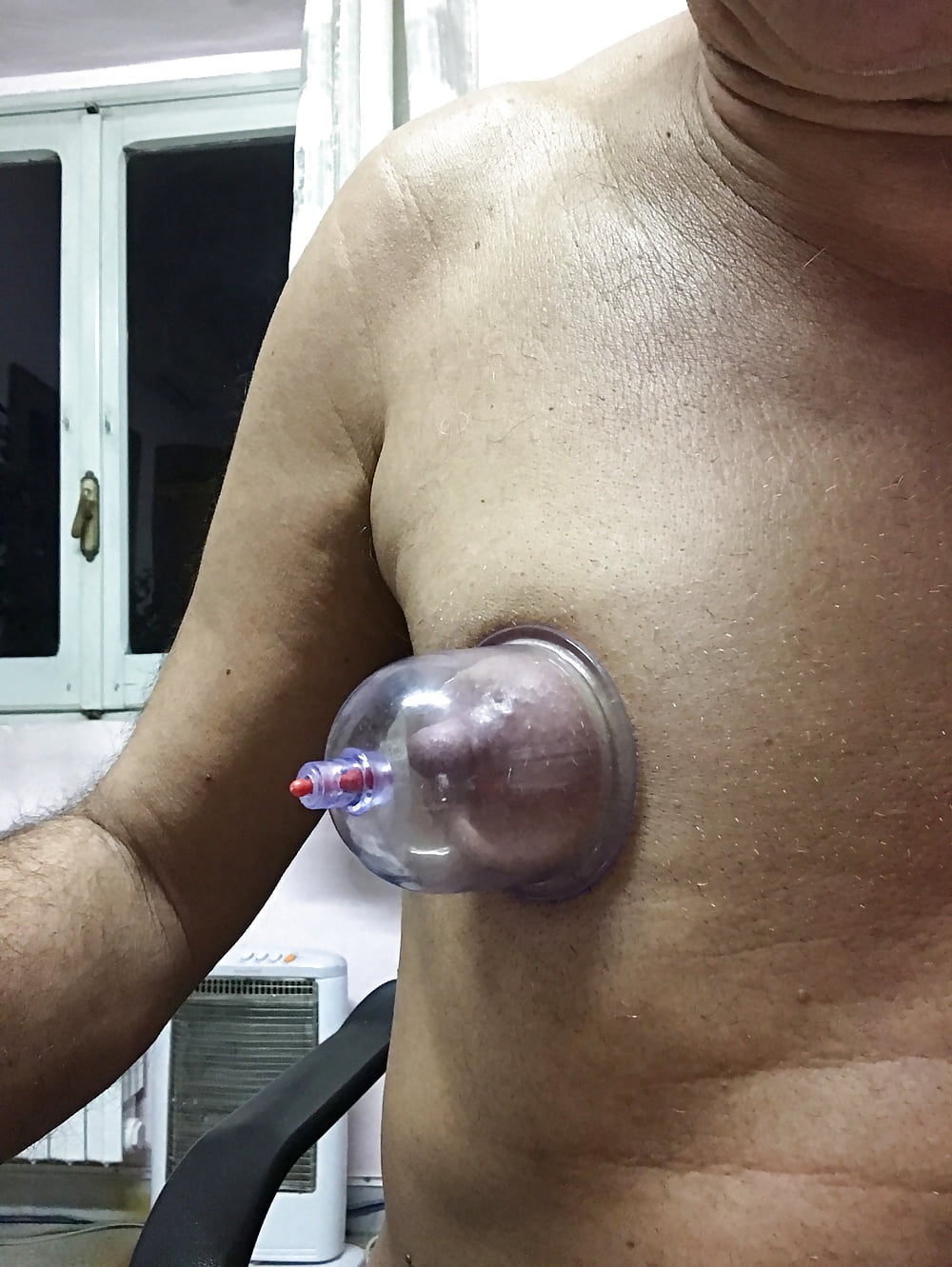 Male nipple pumping