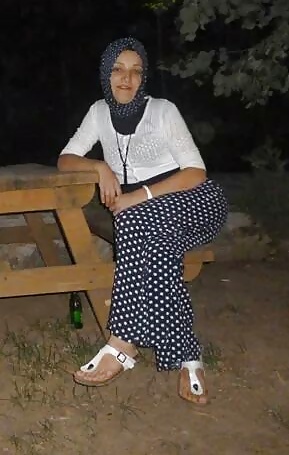 Sex Turkish Hijab Nylon Feet High Heels Sexy Amateur Stockings 2 image