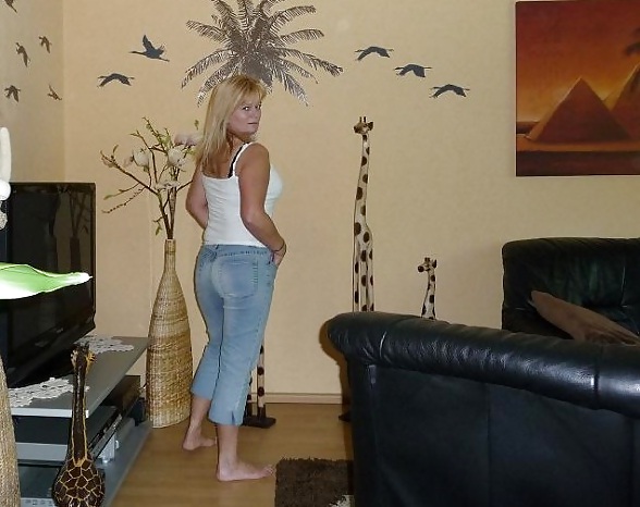 Sex Ulrike Posing image