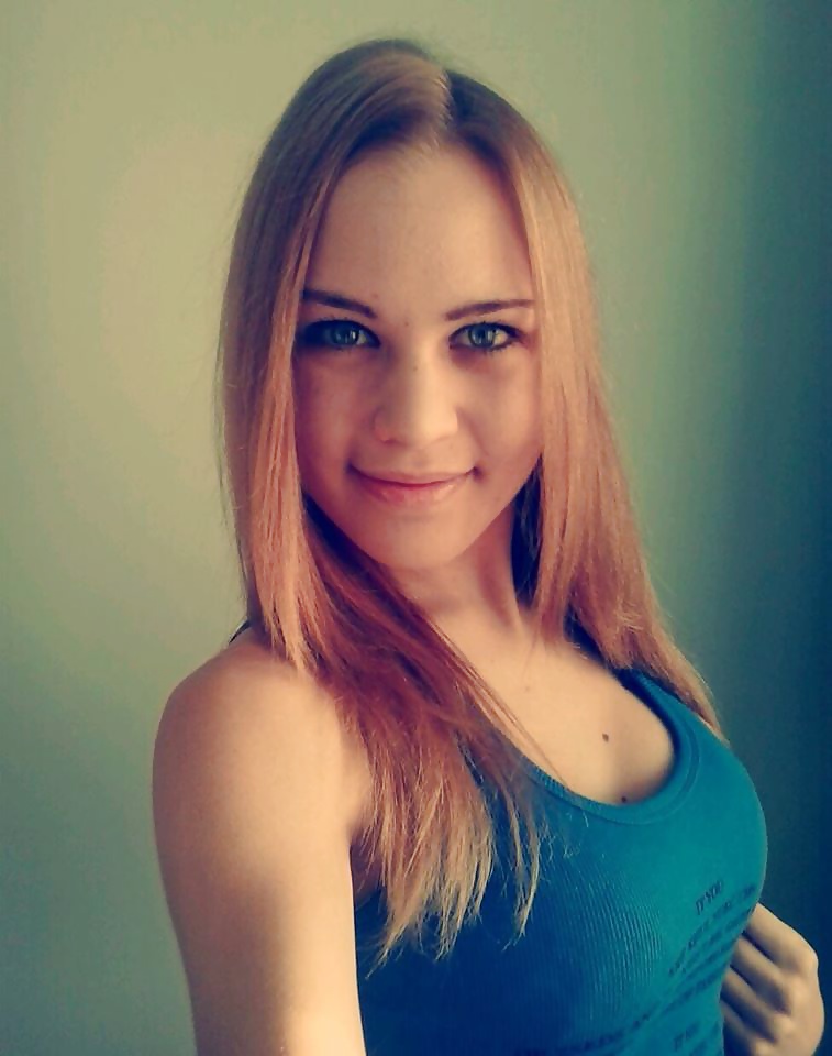 Sex Hot Hugarian Teens 3. image