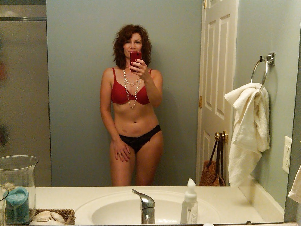 Sex Self Shot Milf image