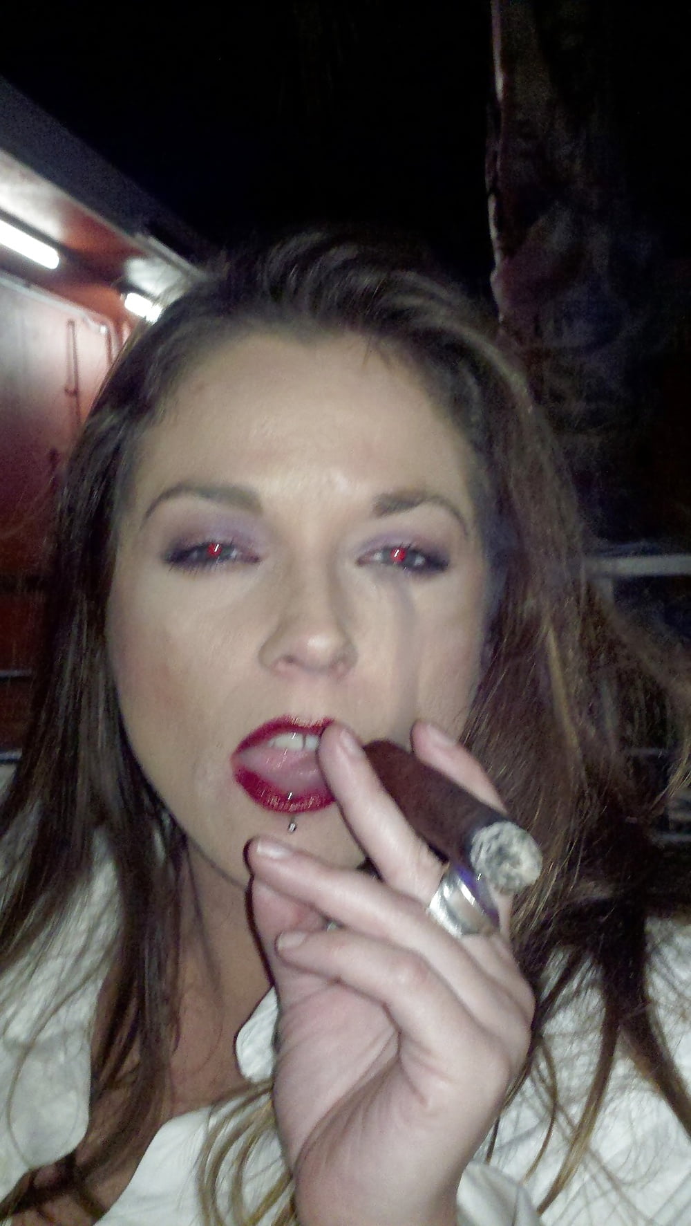Sex Big Breasted Kinky Milf Nicole image