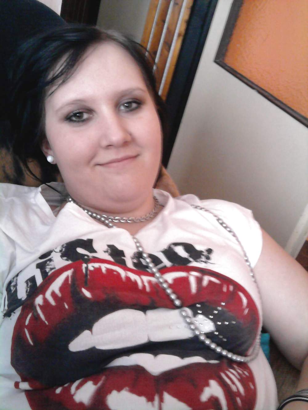 Sex karinjasikova amatrice chubby russe image