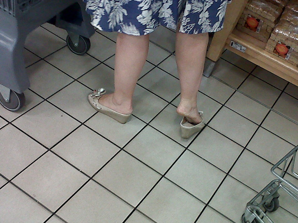 Sex Pick n Pay Candid Feet image