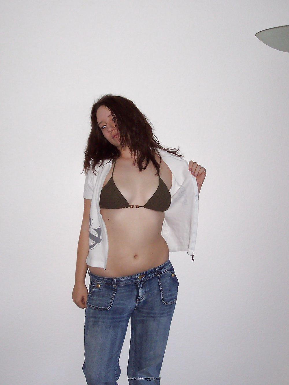 Sex SIE IST SCHOEN UND SAUGEIL !! image