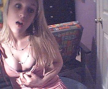 Sex Amateur teens self pics! vol2 image