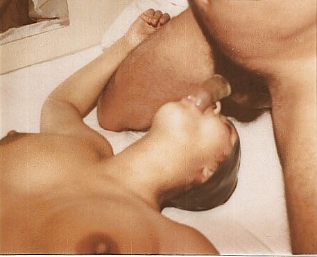 Sex Latex Gummi Anne image