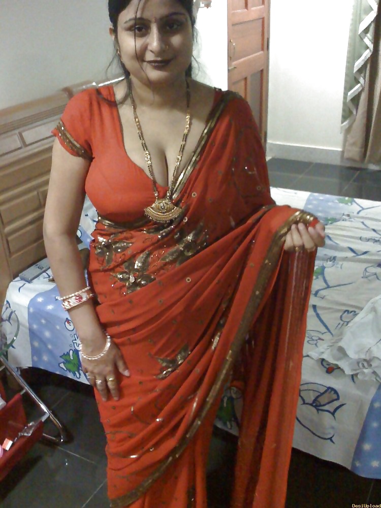 Famous Indian BBW Aunty - 48 immagini picture
