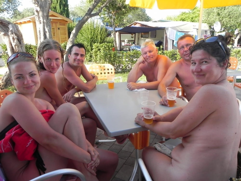 Mature nudist group pics