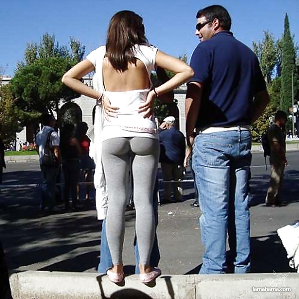 Sex asses in tight leggings image