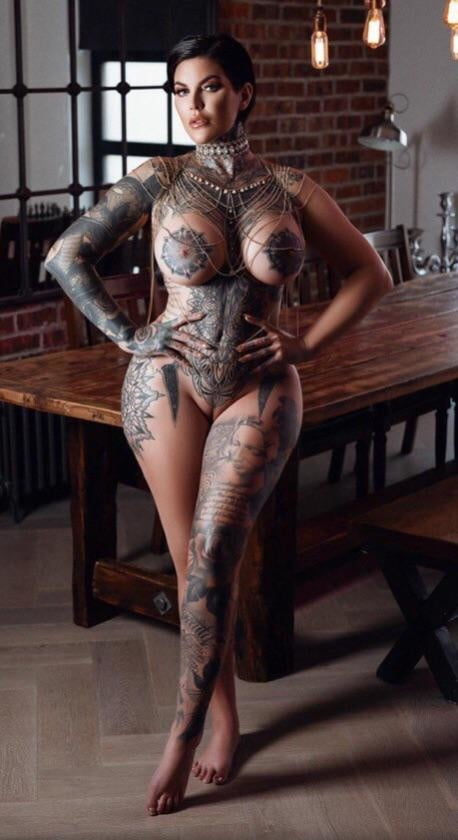 Tattoo women - 29 Photos 