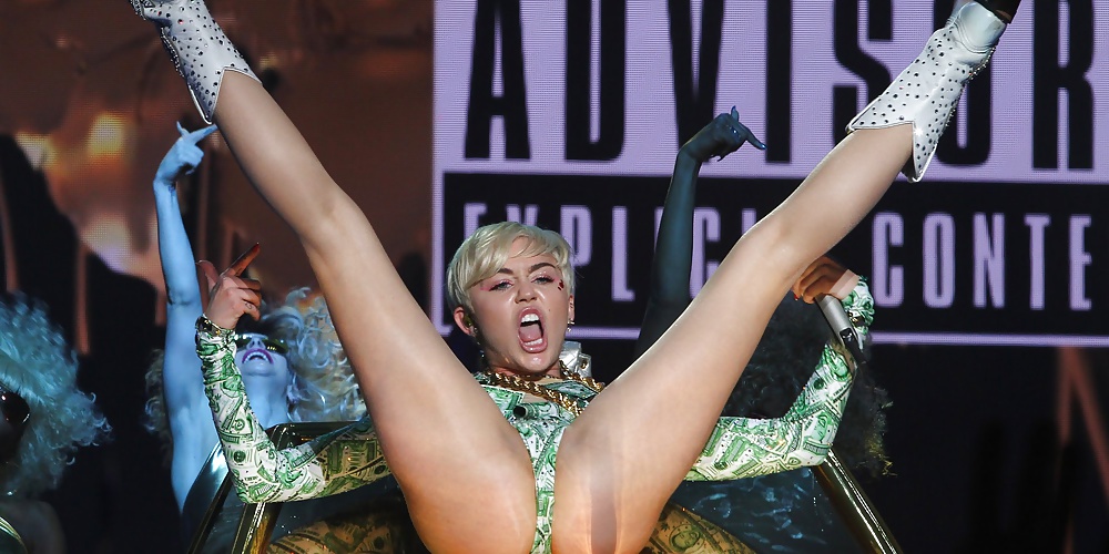 Miley Cyrus Got Some Sexy Ass Legs, Son