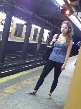 New York Subway Girls 20