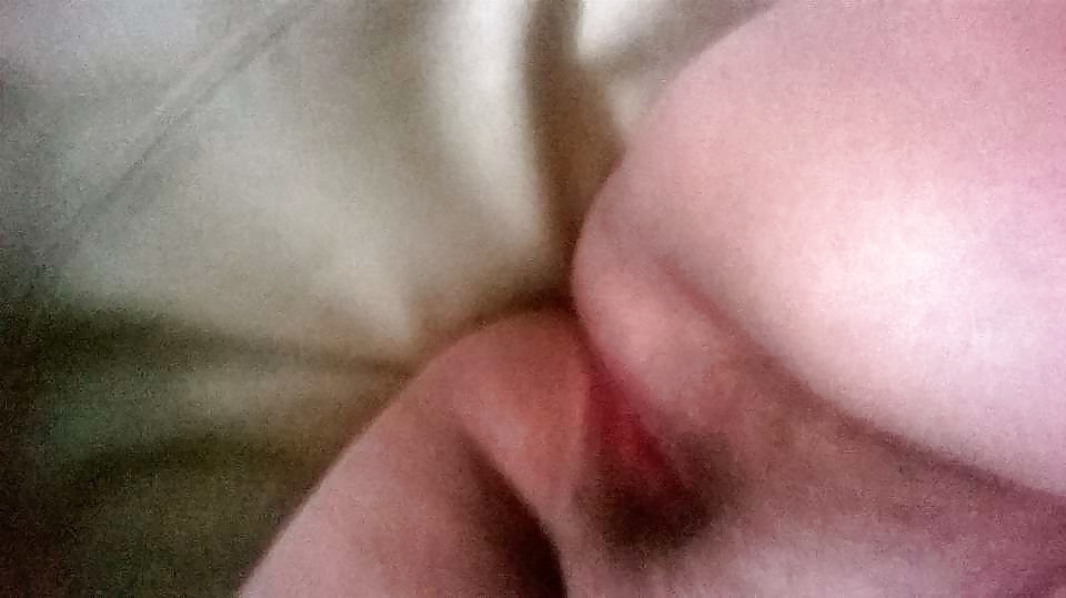 Sex Naomi's tasty pussy image