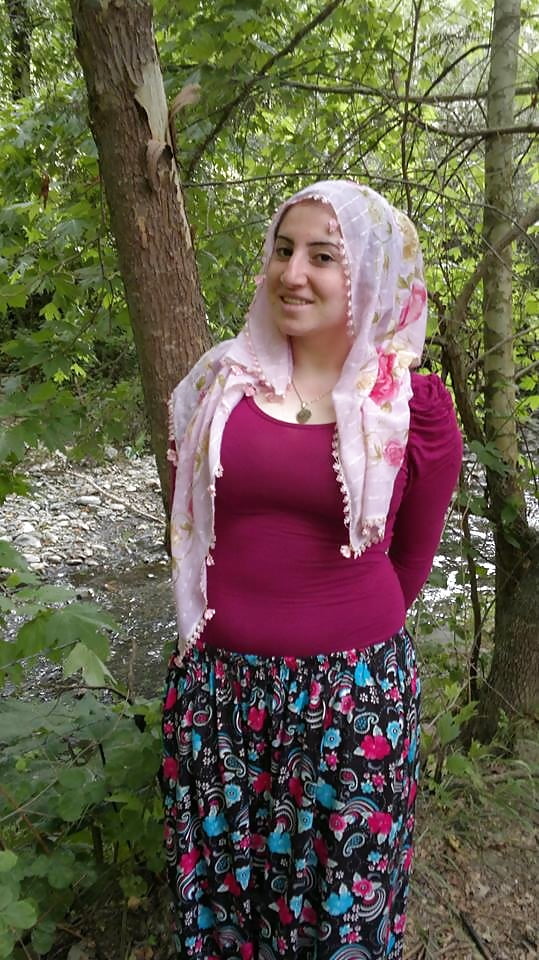 Turkish Turbanli Turk Seksi Hijab Kadinlar Koylu Guzeller. 