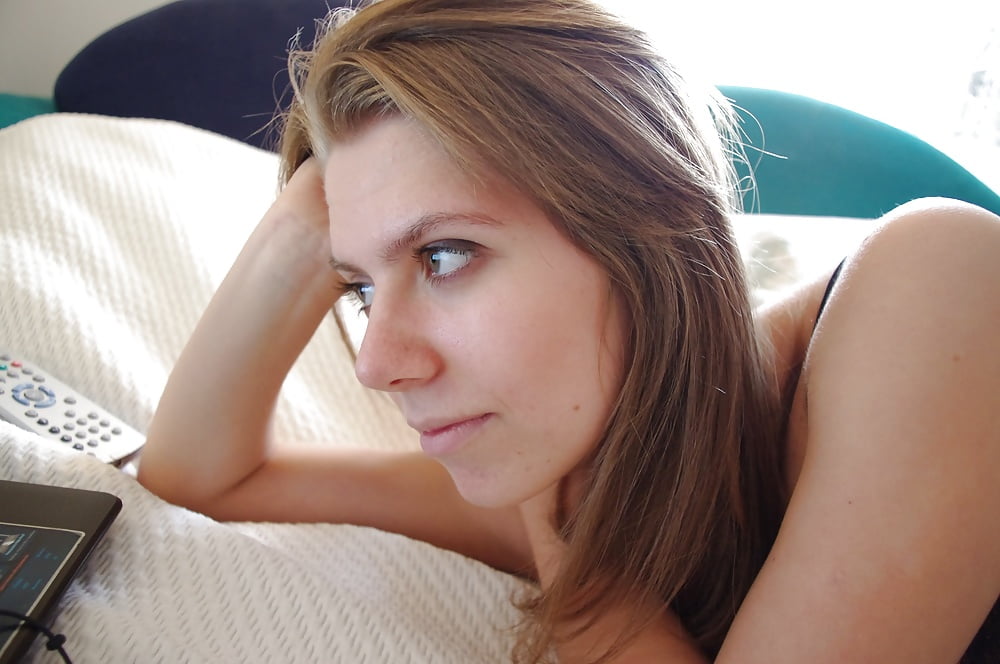 Sex A nail technician Yevgeniya (Eugenia) image