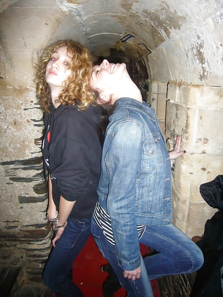 Sex Louise la petite salope image