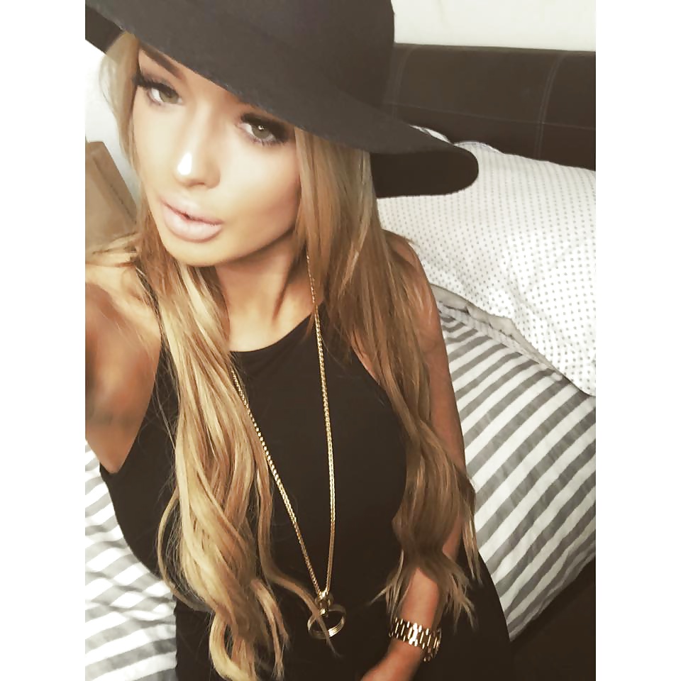 Sex Nicki Kerr image