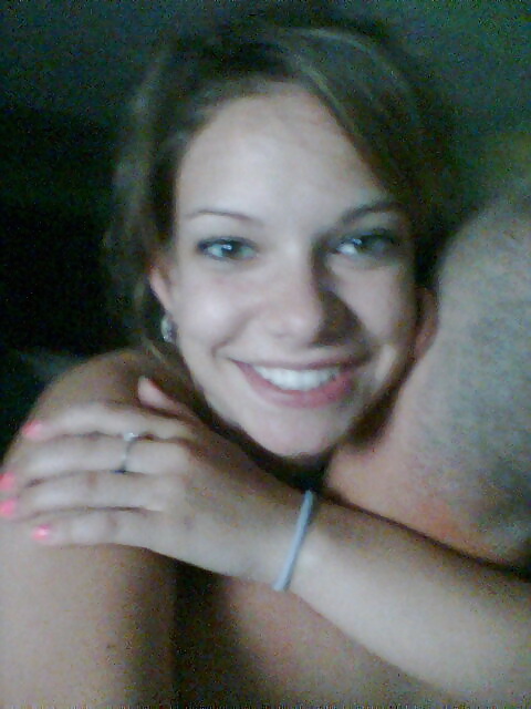 Sex Pretty Amateur Allie image