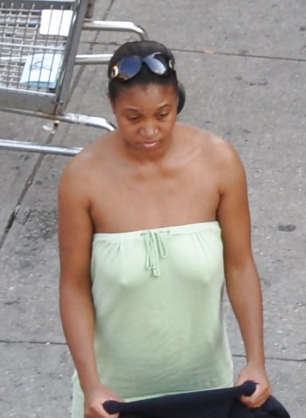 Sex Harlem Girls in the Heat 317 New York - Mommy Nipples image
