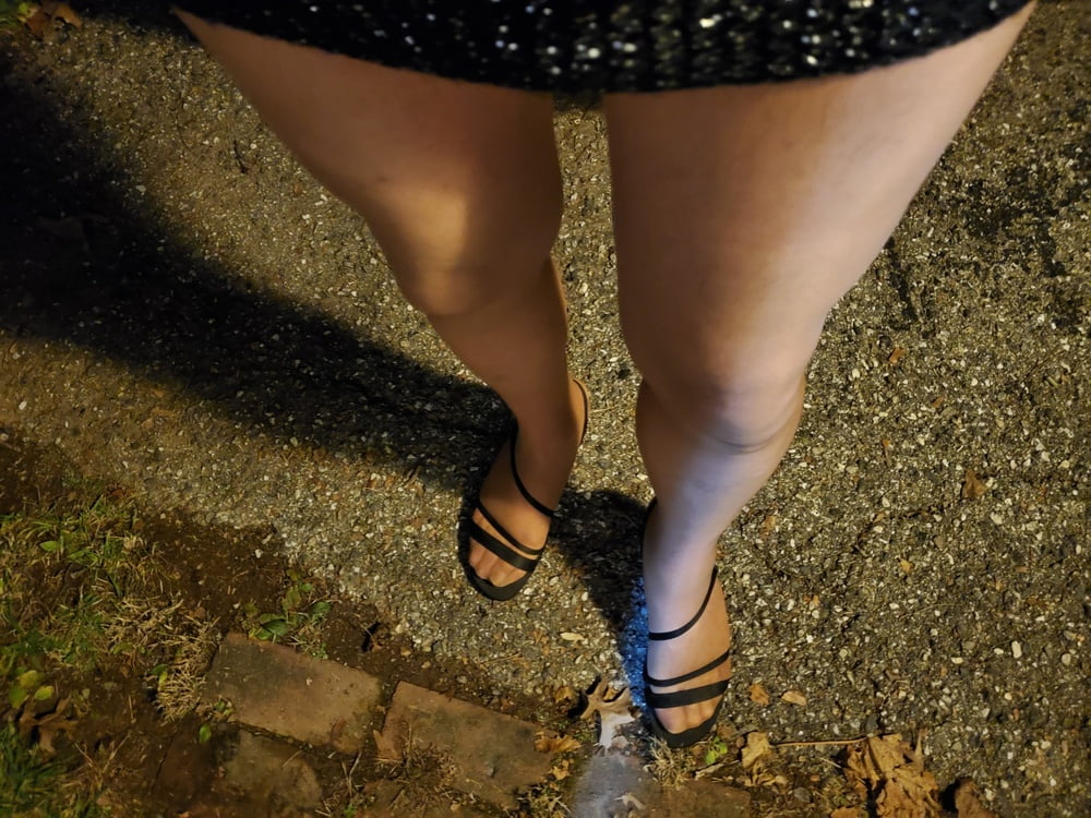 New Heels and Mini Skirt - 9 Photos 