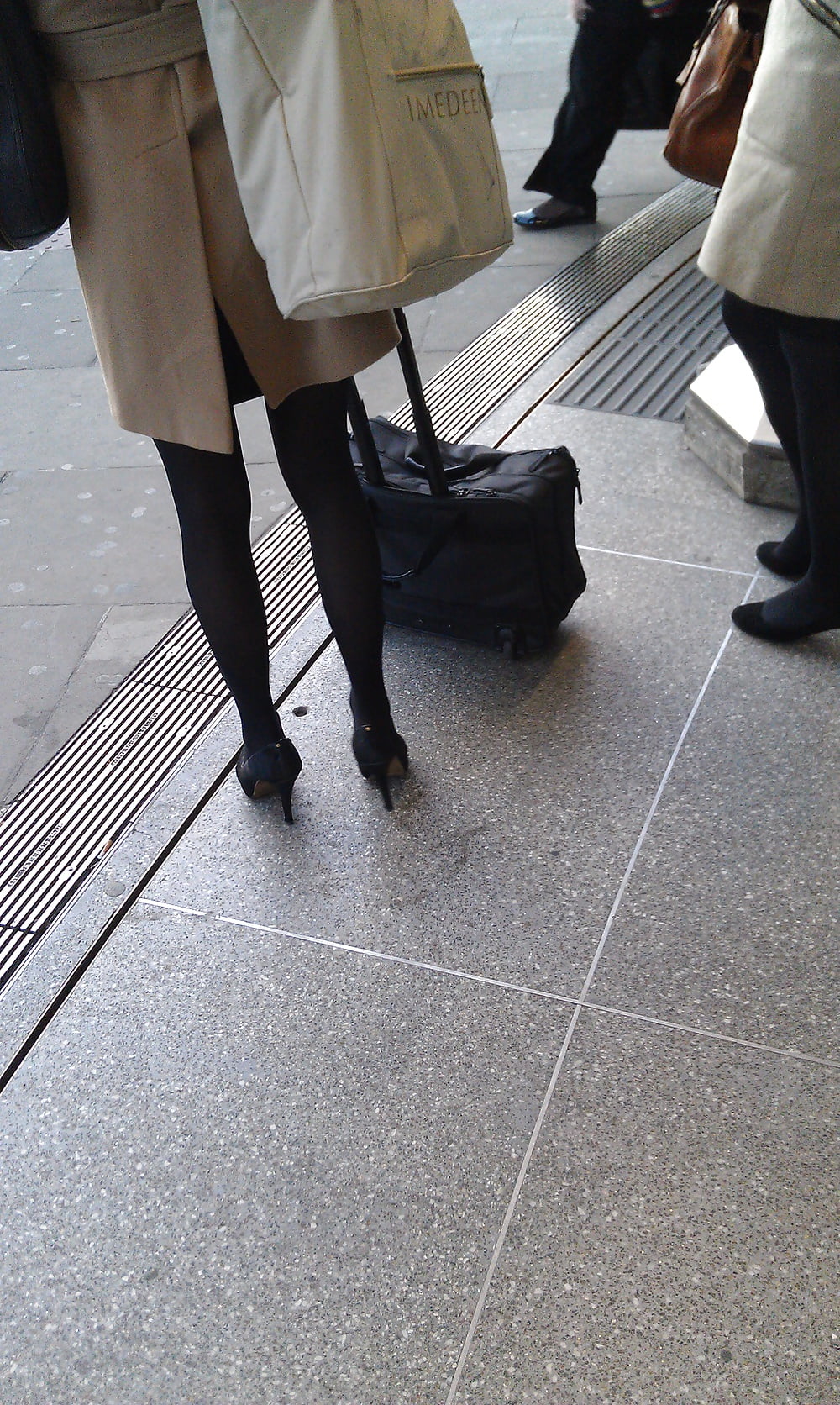 Sex Voyeur.Candid.2 (25) Legs Street image