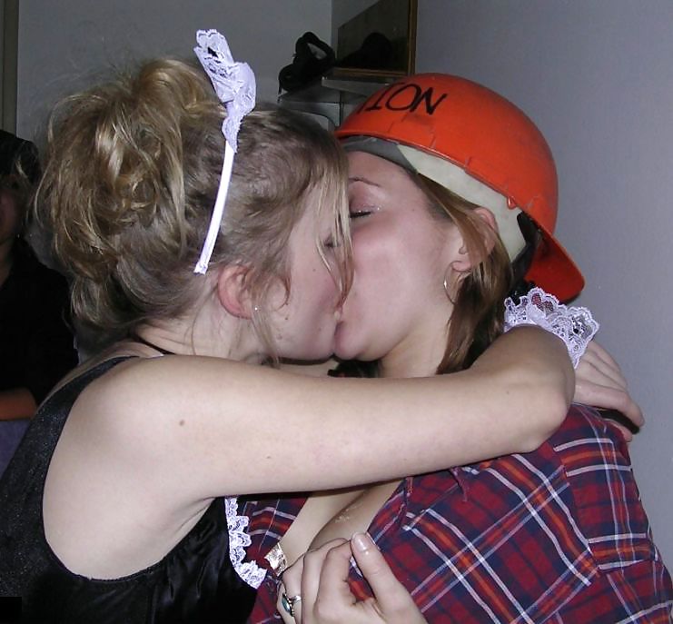 Sex Girls Kissing Girls image