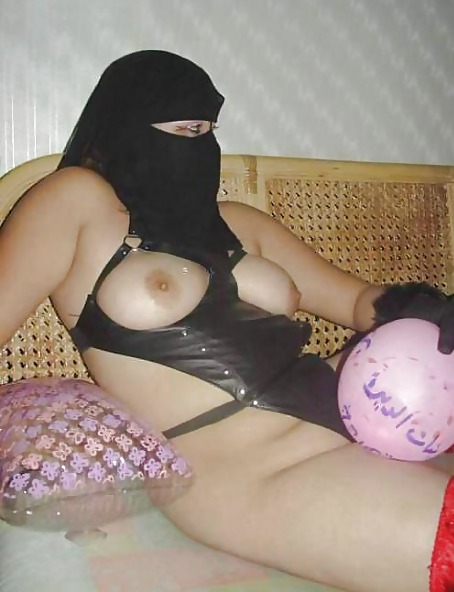 Sex i like arab girls 35 image