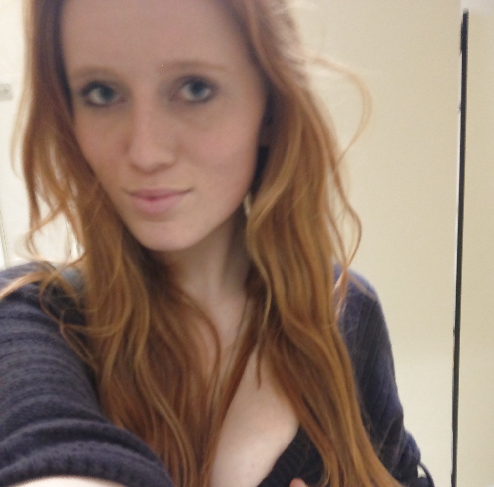 Sex AMATEUR HOME PHOTO REDHEAD TEEN image