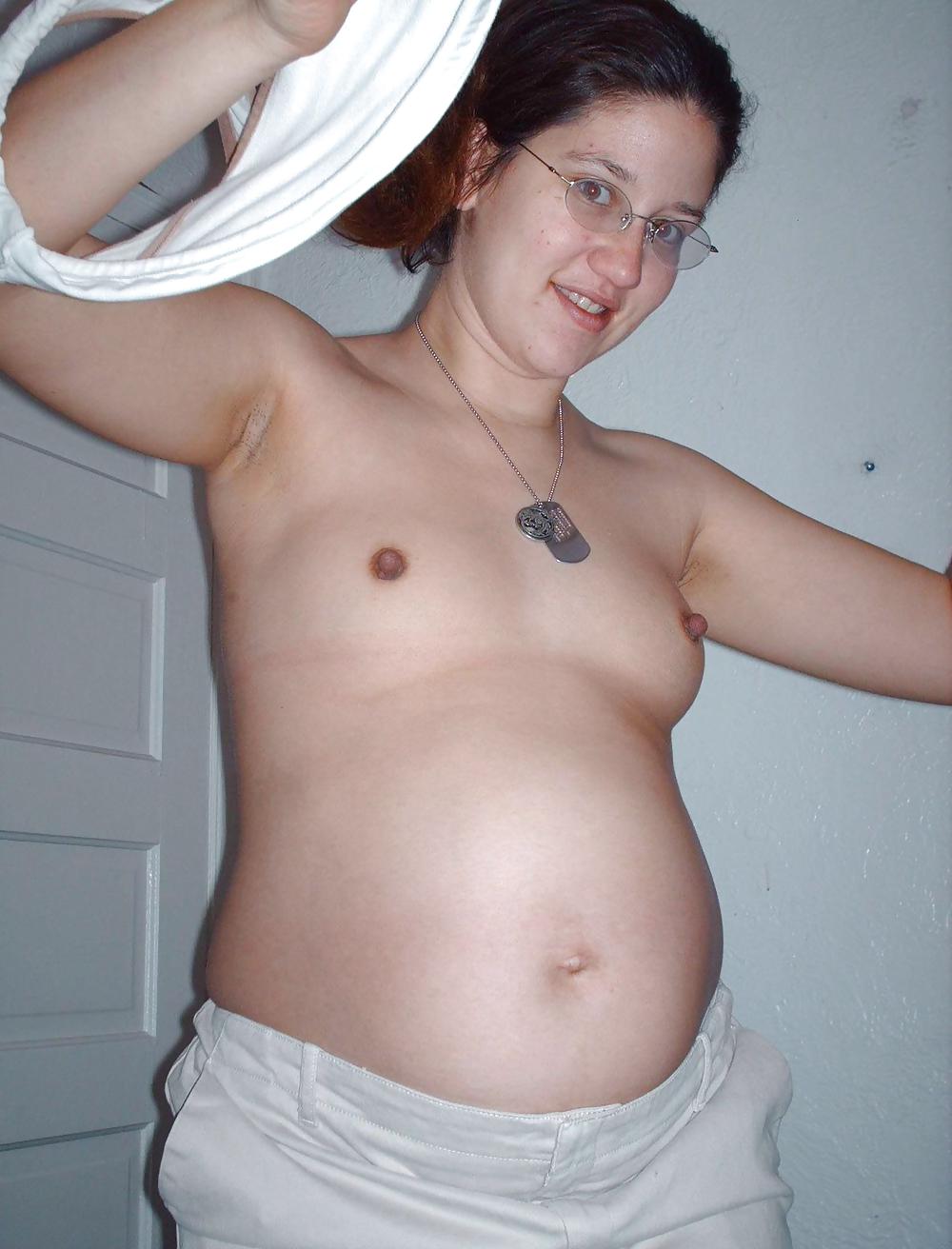 Sex pregnant hairy ameteur big tits - schwangere hausfrauen image